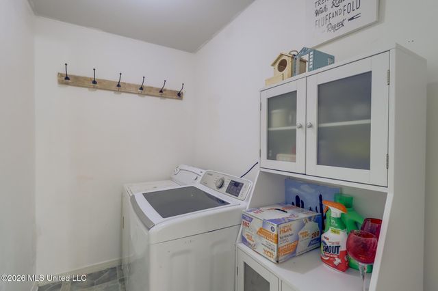 2556 Audubon Place, Biloxi, MS 39531