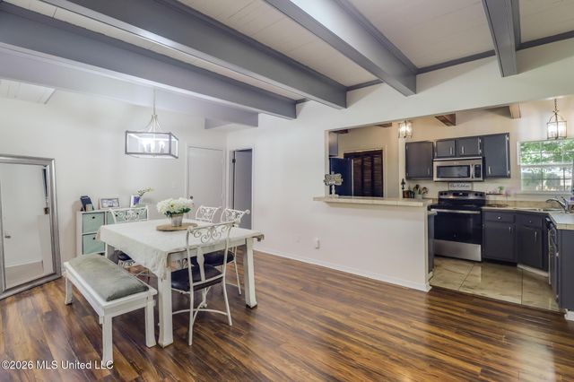 2556 Audubon Place, Biloxi, MS 39531