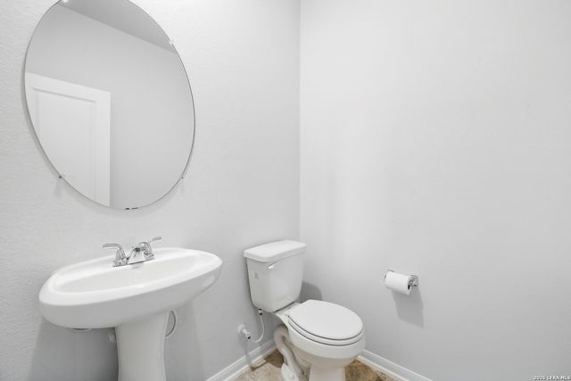300 Jacks Pl, Seguin, TX 78155