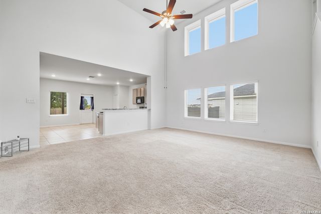 300 Jacks Pl, Seguin, TX 78155