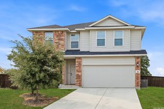 300 Jacks Pl, Seguin, TX 78155