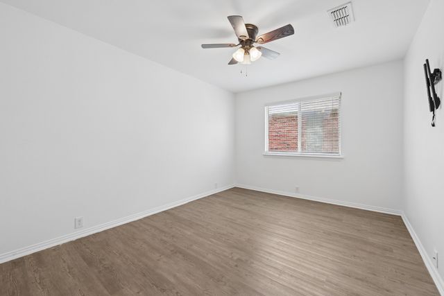 2405 Marble Canyon Drive, Little Elm, TX 75068