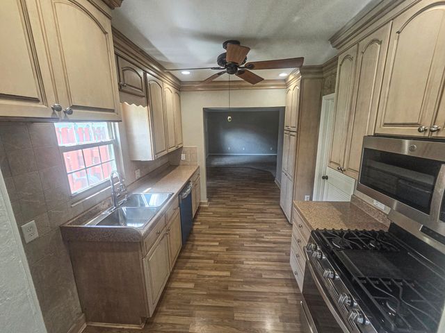 4313 23rd Avenue, Rock Island, IL 61201