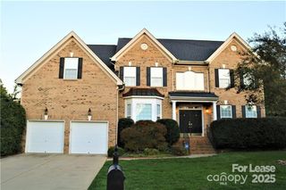 913 Lillieshall Road, Waxhaw, NC 28173