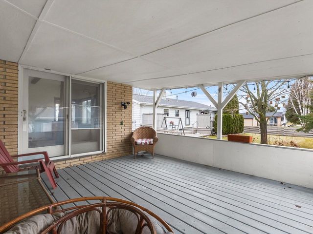 815 Buchholz STREET, Two Rivers, WI 54241