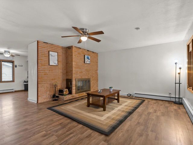 815 Buchholz STREET, Two Rivers, WI 54241