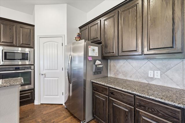 5560 Virginia Drive, Dish, TX 76247