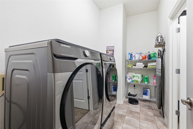 5560 Virginia Drive, Dish, TX 76247