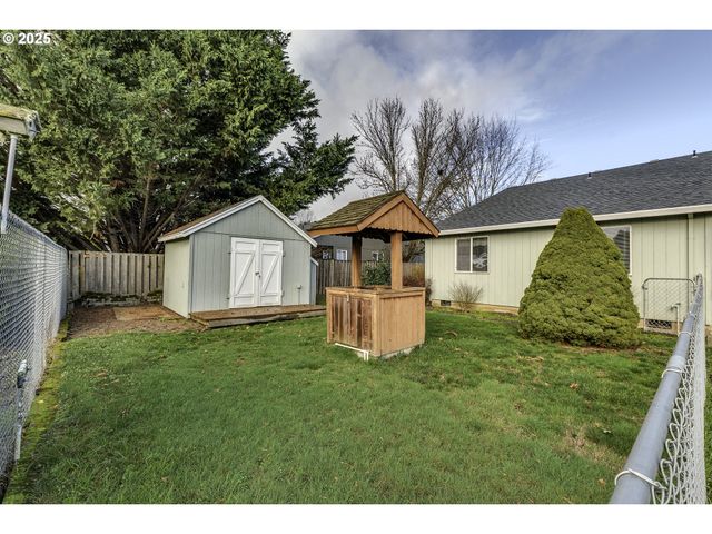 1722 HARTFORD Dr, Forest Grove, OR 97116