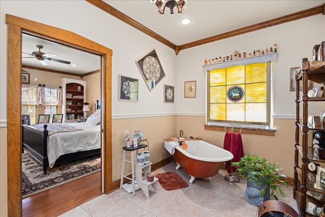 9001 Sawgrass Court, Granbury, TX 76049