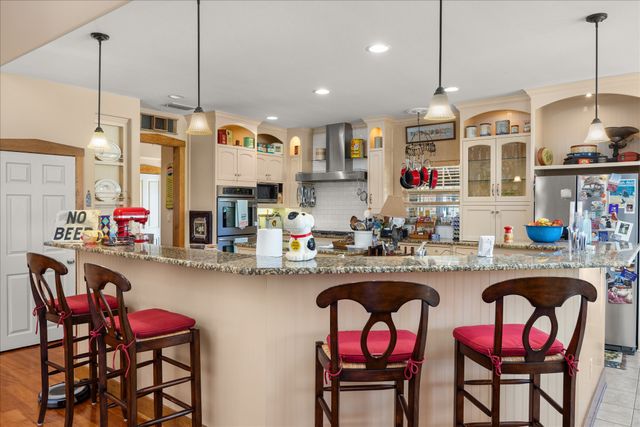 9001 Sawgrass Court, Granbury, TX 76049