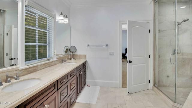 1929 Lyans Drive, La Canada Flintridge, CA 91011