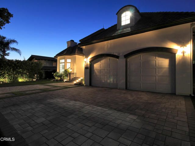 1929 Lyans Drive, La Canada Flintridge, CA 91011