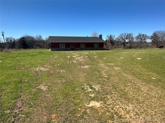 1860 W Bumpass, Hendrix, OK 74741
