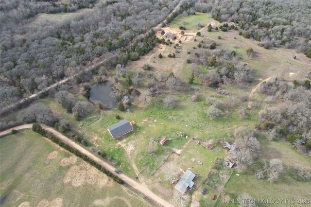 1860 W Bumpass, Hendrix, OK 74741