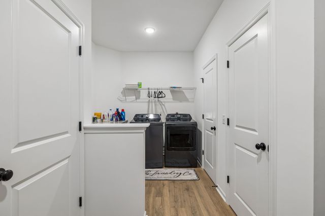 1287 Linn Cove Ct, Gallatin, TN 37066