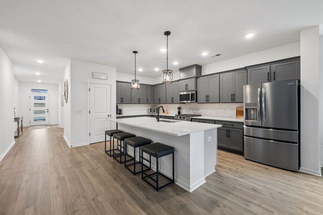 1287 Linn Cove Ct, Gallatin, TN 37066