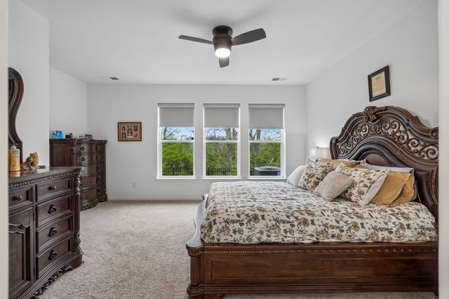 1287 Linn Cove Ct, Gallatin, TN 37066