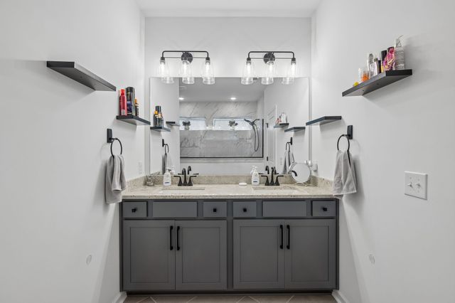 1287 Linn Cove Ct, Gallatin, TN 37066