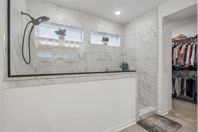 1287 Linn Cove Ct, Gallatin, TN 37066