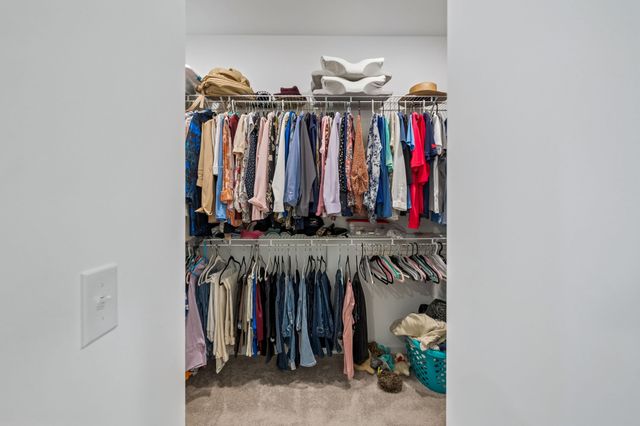 1287 Linn Cove Ct, Gallatin, TN 37066