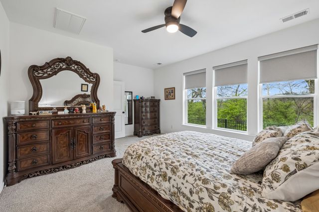 1287 Linn Cove Ct, Gallatin, TN 37066