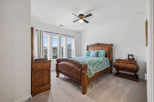 1287 Linn Cove Ct, Gallatin, TN 37066