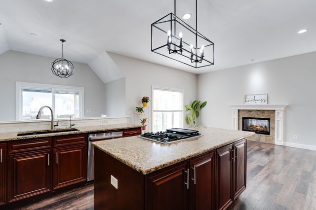 1906 N Frederic Cir, Wichita, KS 67206