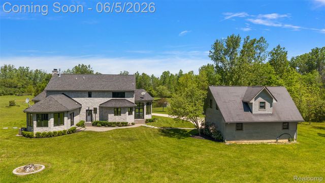 62502 Wayfaring Road, Ray Township, MI 48096