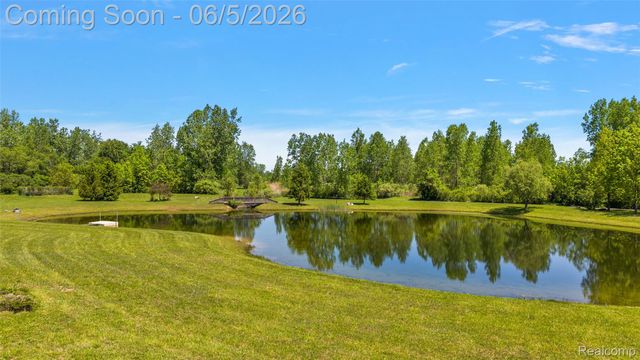 62502 Wayfaring Road, Ray Township, MI 48096