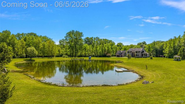 62502 Wayfaring Road, Ray Township, MI 48096