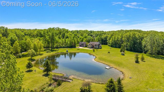 62502 Wayfaring Road, Ray Township, MI 48096