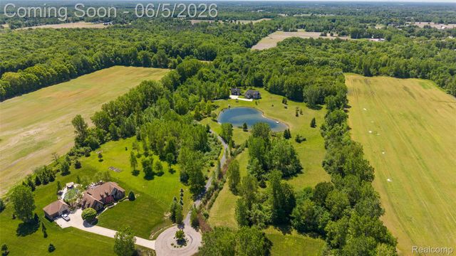 62502 Wayfaring Road, Ray Township, MI 48096