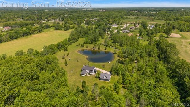 62502 Wayfaring Road, Ray Township, MI 48096