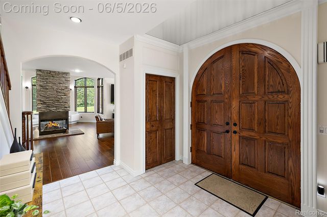 62502 Wayfaring Road, Ray Township, MI 48096