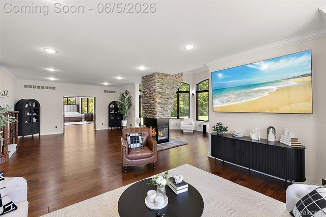 62502 Wayfaring Road, Ray Township, MI 48096