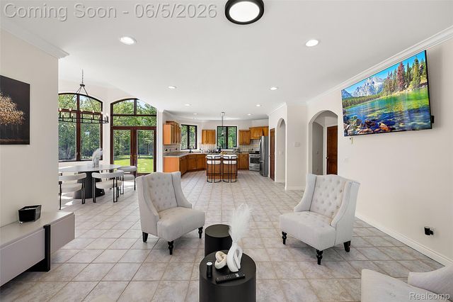 62502 Wayfaring Road, Ray Township, MI 48096