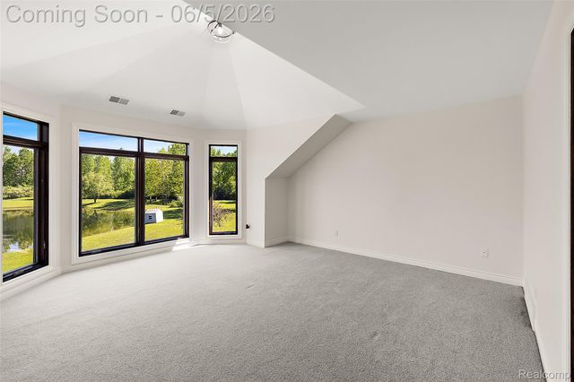 62502 Wayfaring Road, Ray Township, MI 48096