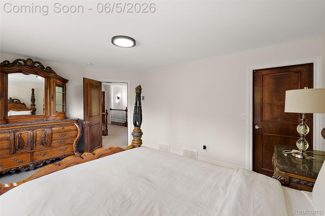 62502 Wayfaring Road, Ray Township, MI 48096