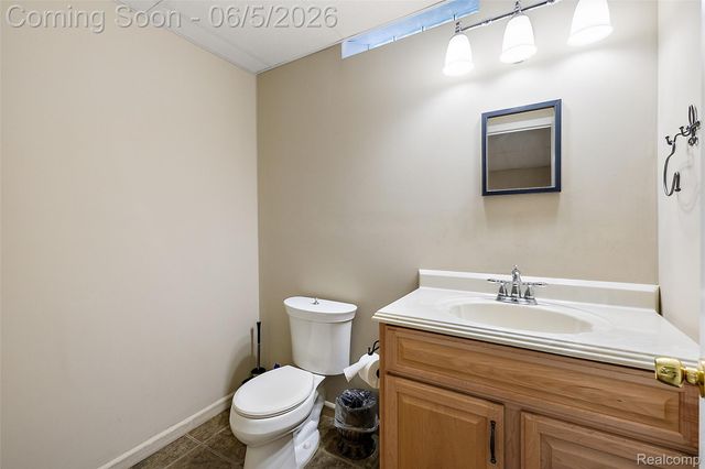 62502 Wayfaring Road, Ray Township, MI 48096