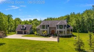 62502 Wayfaring Road, Ray Township, MI 48096