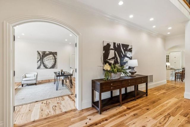 30 Malavear Court, Pacifica, CA 94044