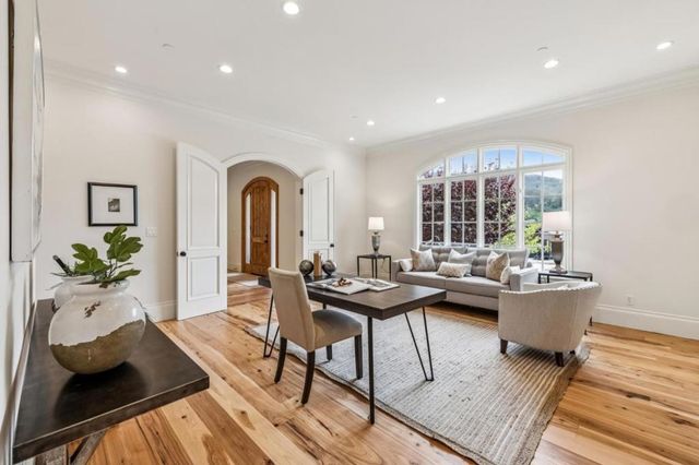 30 Malavear Court, Pacifica, CA 94044
