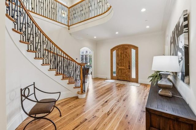 30 Malavear Court, Pacifica, CA 94044