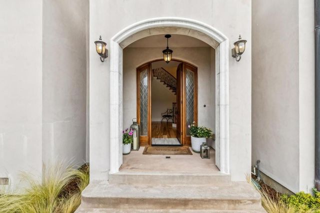 30 Malavear Court, Pacifica, CA 94044