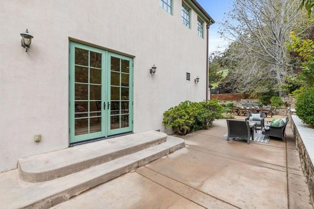 30 Malavear Court, Pacifica, CA 94044