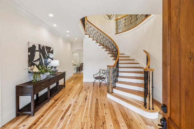 30 Malavear Court, Pacifica, CA 94044