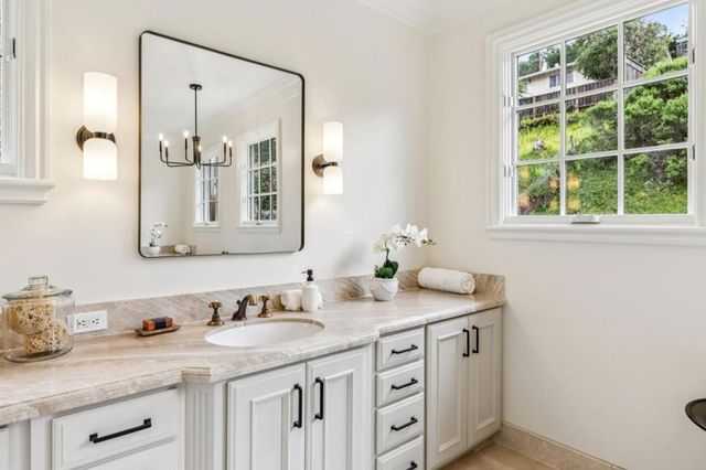 30 Malavear Court, Pacifica, CA 94044