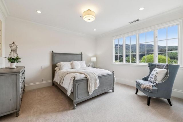 30 Malavear Court, Pacifica, CA 94044