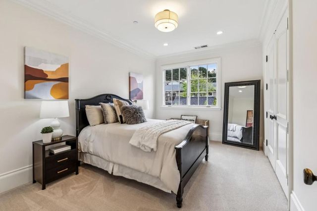 30 Malavear Court, Pacifica, CA 94044